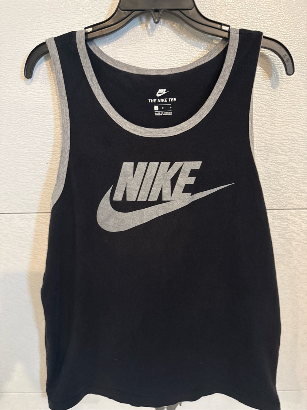 Nike The Nike Tee Men's Large Tank Top Black Gray Big Logo Swoosh 648425-00A